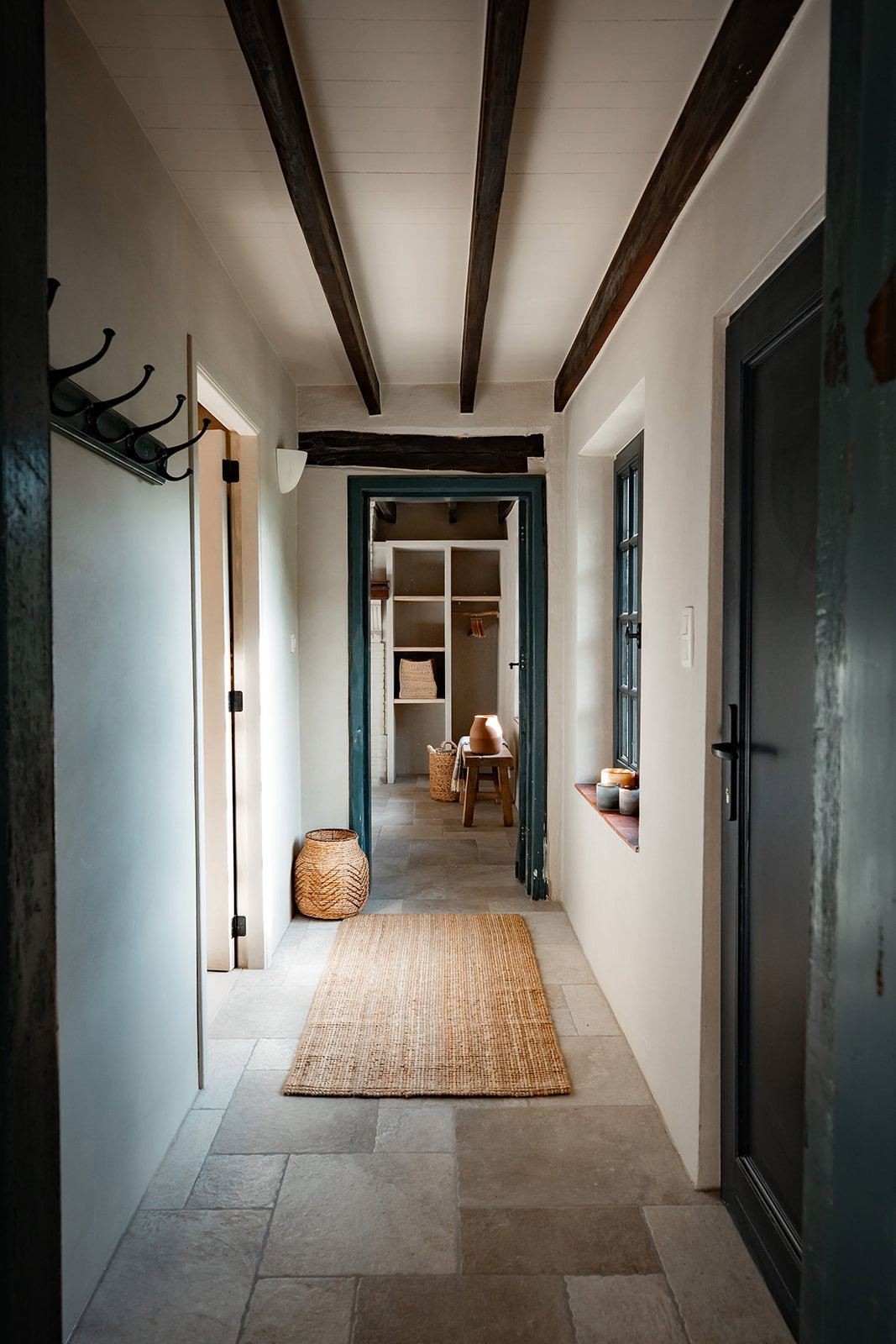 - image: 19