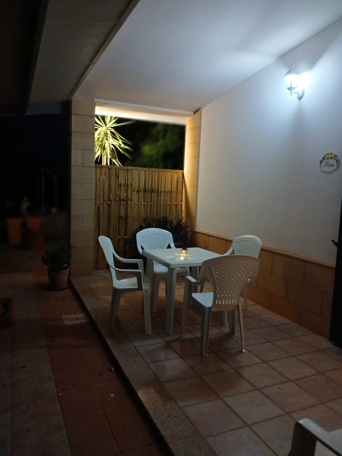 - image: 42